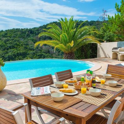 location-villa-avec-piscine-solenzara-14